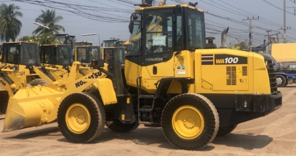 ขายรถตักล้อยาง KOMATSU WA100-7 ปี 2017 นำเข้าเองจากญี่ปุ่น สภาพสวยพร้อมใช้ มีVDOการทำงานครับ