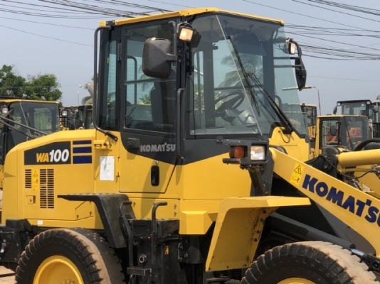 ขายรถตักล้อยาง KOMATSU WA100-7 ปี 2017 นำเข้าเองจากญี่ปุ่น สภาพสวยพร้อมใช้ มีVDOการทำงานครับ