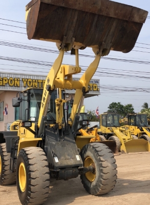 ขายรถตักล้อยาง KOMATSU WA270-5 นำเข้าเองจากญี่ปุ่น สภาพสวยพร้อมใช้ มีVDOการทำงานครับ