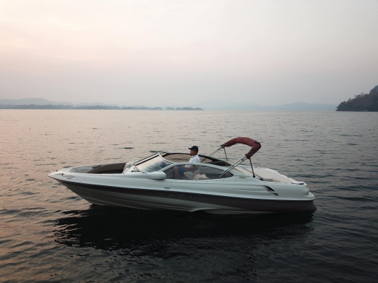 Regal LSR2100 21ฟุต ปี2001 (เพียง720,000) Regal LSR2100 21ฟุต ปี2001 (เพียง720,000)