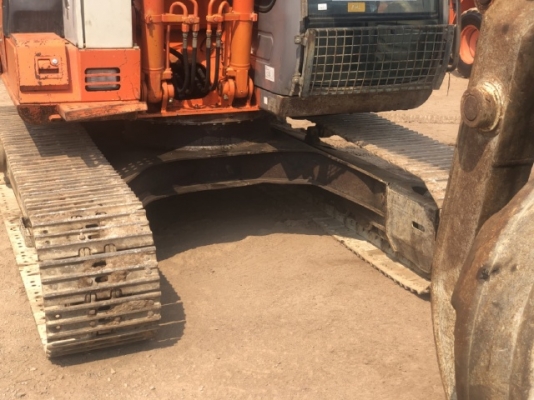 ขายรถขุด HITACHI ZX120 หัวแม่เหล็ก รถนอกนำเข้าเองจากญี่ปุ่น สภาพสวยพร้อมใช้ มีVDOการทำงานครับ