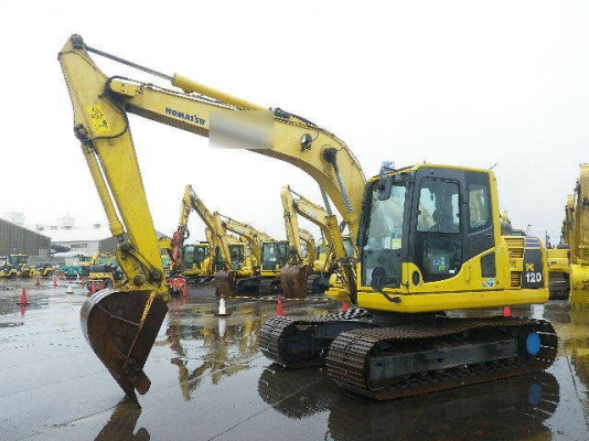 ขายรถขุดนำเข้าจากประเทศญี่ปุ่น komatsu pc120-8 คันที่1 สนใจติดต่อสอบถาม 0923309229 อีด