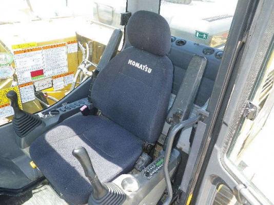 ขายรถขุดนำเข้าจากประเทศญี่ปุ่น komatsu pc120-8คันที่3 สนใจติดต่อสอบถาม 0923309229 อีด