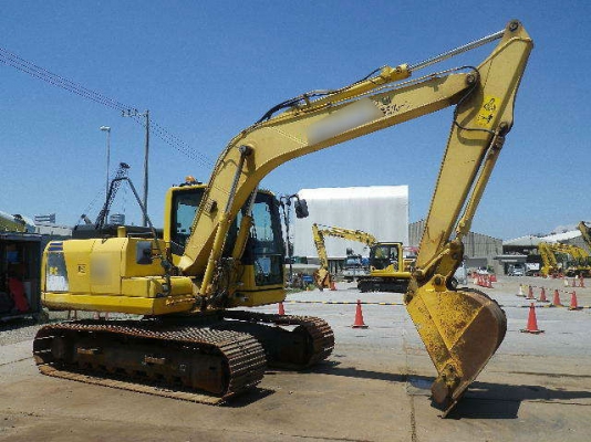 ขายรถขุดนำเข้าจากประเทศญี่ปุ่น komatsu pc120-8คันที่3 สนใจติดต่อสอบถาม 0923309229 อีด