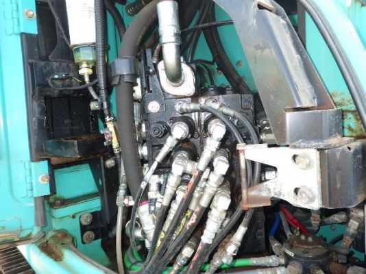 ขายรถขุดนำเข้าจากประเทศญี่ปุ่น kobelco sk125yy06รุ่น8 สนใจติดต่อสอบถาม 0923309229 อีด