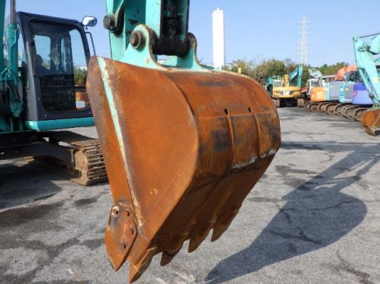 ขายรถขุดนำเข้าจากประเทศญี่ปุ่น kobelco sk125yy06รุ่น8 สนใจติดต่อสอบถาม 0923309229 อีด
