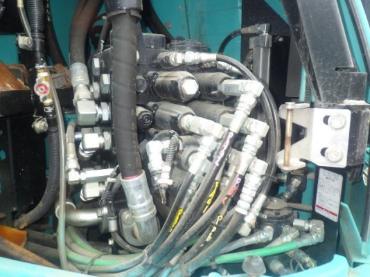 ขายรถขุดนำเข้าจากประเทศญี่ปุ่น kobelco sk125yy06 รุ่น8 สนใจติดต่อสอบถาม 0923309229 อีด