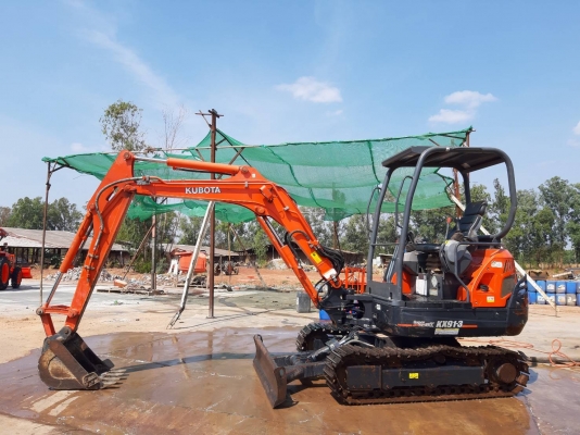 มาแล้วจ้ารถขุด  คูโบต้ารุ่น  Kx91-3sx    ดาวน์    270,000 บาท สนใจโทรเลยจ้า 089-0111624 เฮียเลี้ยงจ้า  สอบถามหรือสามารถมาดูที่ร้านเราได้จ้า