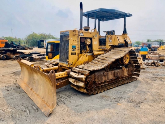 แทรคเตอร์Catterpillar D4Hตีนเป็ด เกียร์ทอล์ค เครื่องช่วงล่างดี พร้อมใช้ แทรคเตอร์Catterpillar D4Hตีนเป็ด เกียร์ทอล์ค เครื่องช่วงล่างดี พร้อมใช้