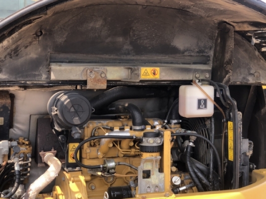 ขายรถขุด CAT 305SR คอนโทรลสั้น ปั๊มนิ้ว นำเข้าเองจากญี่ปุ่น สภาพสวยพร้อมใช้งาน มีVDOการทำงานครับ