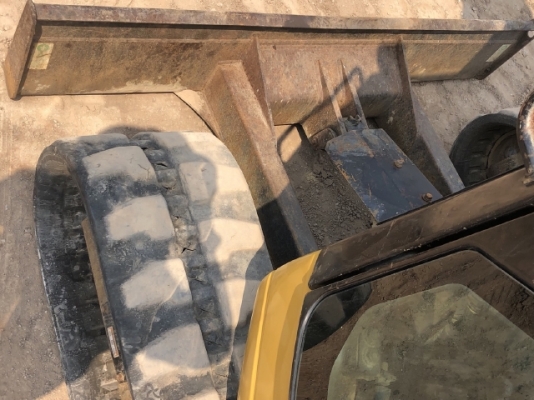 ขายรถขุด CAT 305SR คอนโทรลสั้น ปั๊มนิ้ว นำเข้าเองจากญี่ปุ่น สภาพสวยพร้อมใช้งาน มีVDOการทำงานครับ