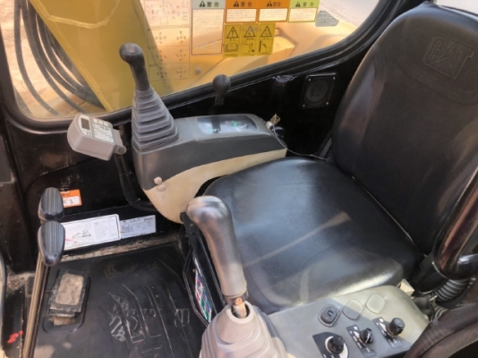 ขายรถขุด CAT 305SR คอนโทรลสั้น ปั๊มนิ้ว นำเข้าเองจากญี่ปุ่น สภาพสวยพร้อมใช้งาน มีVDOการทำงานครับ