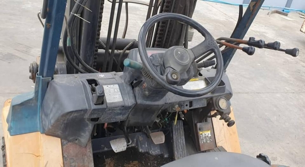ลดกระหน่ำซัมเมอร์เซลขายราคาพิเศษ155,000บาทรถยกTOYOTA7FG35ยก3.5ตันเสาสูง5เมตรรถนอกสวยๆนำเข้ามาใหม่จากญี่ปุ่นยังไม่เคยใช้งานในเมืองไทยเลย=รุ่นใหม่เคื่อง1FZเบนซิน6สูบติดระบบแก็สมาแล้วชั่วโม่งทำงานน้อยขายถูกๆๆมือ 1 ของเมืองไทยเอกสารนำเข้า 081-989-1989 หรั่งคร