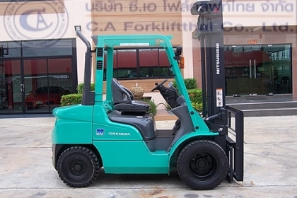 ขาย รถโฟล์คลิฟท์ MITSUBISHI รุ่น FD30T (GRENDIA)