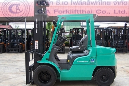 ขาย รถโฟล์คลิฟท์ MITSUBISHI รุ่น FD30T (GRENDIA)
