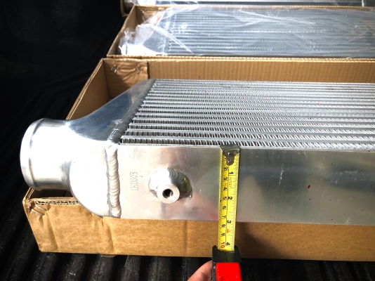 อินเตอร์คูลเลอร์ใหม่ ขนาด 60X30 Cm หนา3 นิ้ว อินเตอร์คูลเลอร์ใหม่ ขนาด 60X30 Cm หนา3 นิ้ว