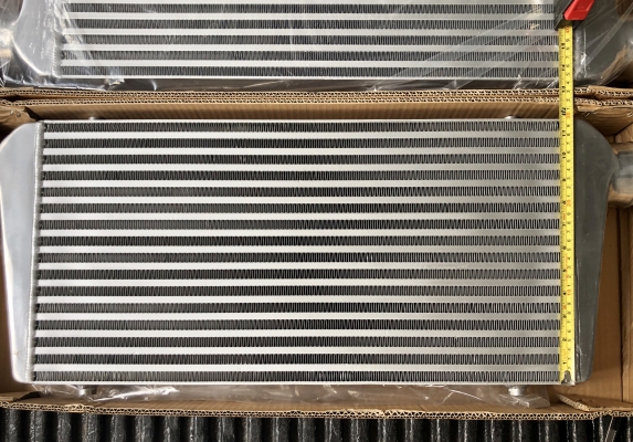 อินเตอร์คูลเลอร์ใหม่ ขนาด 60X30 Cm หนา3 นิ้ว อินเตอร์คูลเลอร์ใหม่ ขนาด 60X30 Cm หนา3 นิ้ว