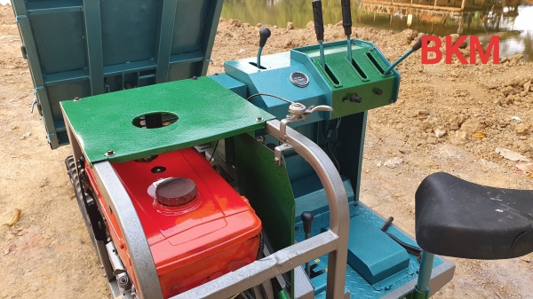 7.5 แรงสตาร์ท 2 ระบบขาดแต่แบตตรี่ แทรคยางใหม่ 2 ข้าง