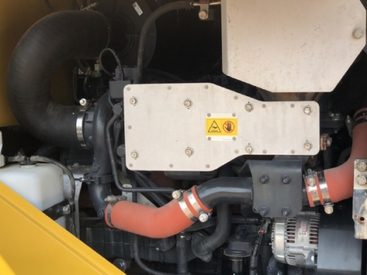 ขายรถตักล้อยาง KOMATSU WA320-7 ปี 2016 นำเข้าเองจากญี่ปุ่น สภาพสวยพร้อมใช้งาน มีVDOการทำงานครับ