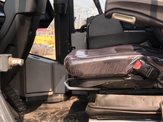 ขายรถตักล้อยาง KOMATSU WA320-7 ปี 2016 นำเข้าเองจากญี่ปุ่น สภาพสวยพร้อมใช้งาน มีVDOการทำงานครับ