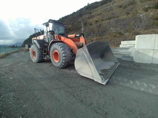 ขายรถตักล้อยาง HITACHI ZW250 นำเข้าเองจากญี่ปุ่น สภาพสวยพร้อมใช้งาน ถึงเร็วๆนี้ครับ