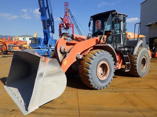ขายรถตักล้อยาง HITACHI ZW250 นำเข้าเองจากญี่ปุ่น สภาพสวยพร้อมใช้งาน ถึงเร็วๆนี้ครับ