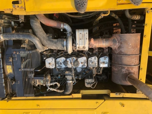 KOMATSU PC 200-7