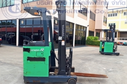 ขาย รถโฟล์คลิฟท์ไฟฟ้า TOYOTA รุ่น 7-FBR13 (1)