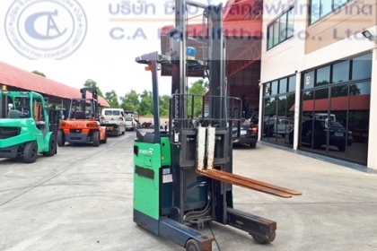 ขาย รถโฟล์คลิฟท์ไฟฟ้า TOYOTA รุ่น 7-FBR13 (1)
