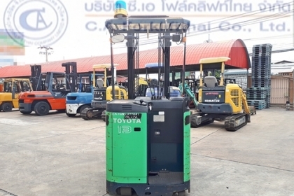 ขาย รถโฟล์คลิฟท์ไฟฟ้า TOYOTA รุ่น 7-FBR13 (1)