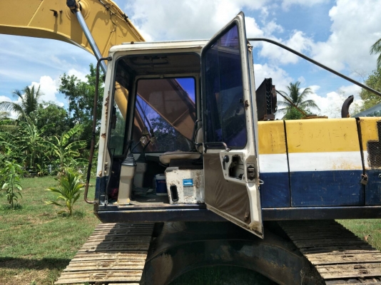 KOMATSU PC200-5 ระบบไฟเต็ม เอกสารเล่มทะเบียนสภาพสวย KOMATSU PC200-5 ระบบไฟเต็ม เอกสารเล่มทะเบียนสภาพสวย