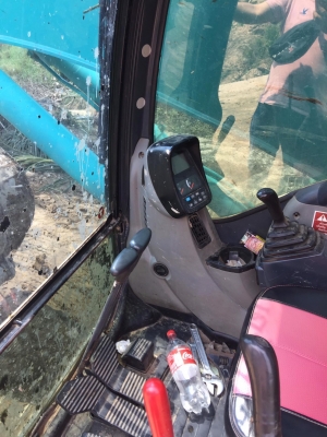 ขายรถแบคโฮ KOBELCO SK200-8 YN11