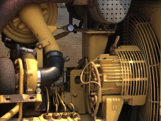 ขายรถดันดิน CAT D4H (4,XXX ชั่วโมง) นำเข้าเองจากญี่ปุ่น สภาพสวยพร้อมใช้งาน มีVDOการทำงานครับ