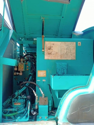ขาย KOBELCO SK120-3 มาร์คไฟว์  ซุปเปอร์  เก่านอกแท้  แทรคใหญ่ มีลายแย๊ก  พร้อมใช้  โทร 089-3818694 จ๊อย.