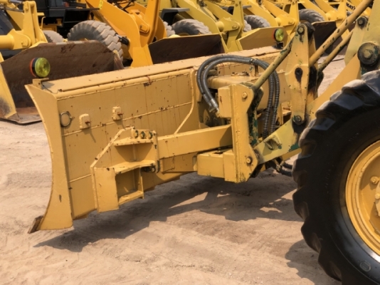 ขายรถตักล้อยาง CAT 920 (เทียบเท่า WA200) นำเข้าเองจากญี่ปุ่น สภาพสวยพร้อมใช้งาน มีVDOการทำงานครับ