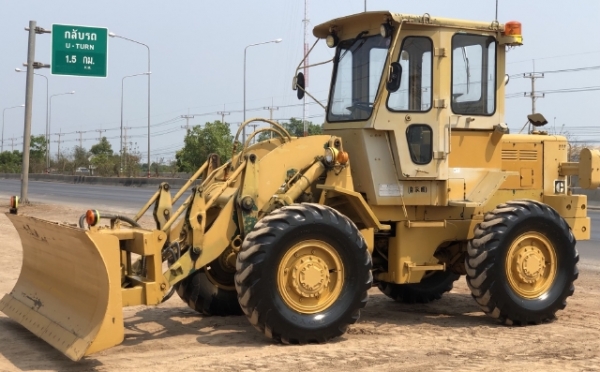 ขายรถตักล้อยาง CAT 920 (เทียบเท่า WA200) นำเข้าเองจากญี่ปุ่น สภาพสวยพร้อมใช้งาน มีVDOการทำงานครับ