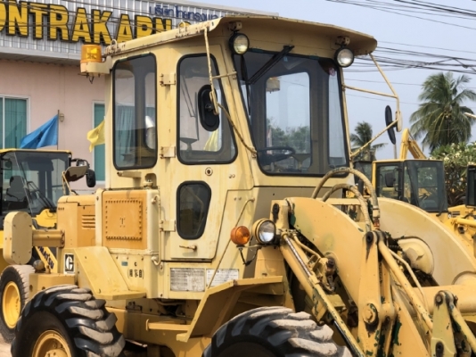 ขายรถตักล้อยาง CAT 920 (เทียบเท่า WA200) นำเข้าเองจากญี่ปุ่น สภาพสวยพร้อมใช้งาน มีVDOการทำงานครับ