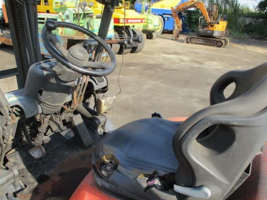ขายรถฟอร์คลิฟต์ TOYOTA 6FG25 เบนซิน เกียร์ออโต้ นำเข้าจากญี่ปุ่น สภาพเดิมๆ 145000 บาท084-5424150 เน้