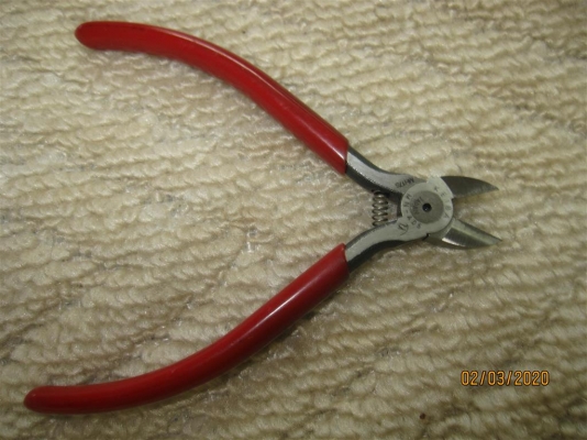 คีมตัดญี่ปุ่น Keiba MN-A05 Japan ขนาด 5 นิ้ว (มัดรวม 2 ชิ้น) คีมตัดญี่ปุ่น Keiba MN-A05 Japan ขนาด 5 นิ้ว (มัดรวม 2 ชิ้น)