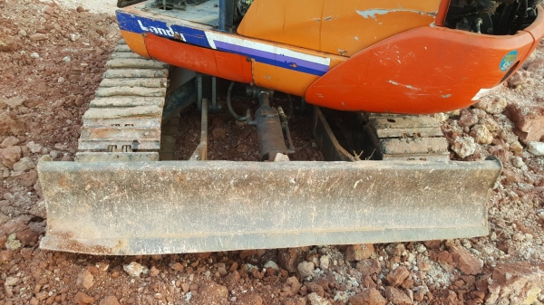 ขาย แบคโฮ HITACHI EX30 เครื่องดี ปั้มนิ้ว มีไลน์แย็ก ช่วงล่างเต็ม รถทำงานเร็วไม่โหลด ราคาต่อรองได้