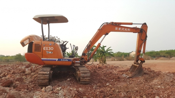 ขาย แบคโฮ HITACHI EX30 เครื่องดี ปั้มนิ้ว มีไลน์แย็ก ช่วงล่างเต็ม รถทำงานเร็วไม่โหลด ราคาต่อรองได้