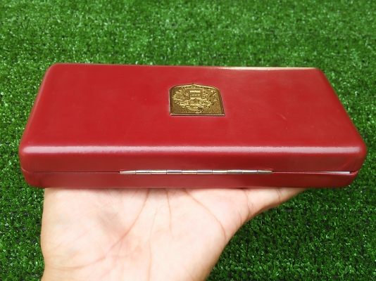 กล่องหนังใส่เครื่องประดับเก่า MAJORICA made in Spain กล่องหนังใส่เครื่องประดับเก่า MAJORICA made in Spain