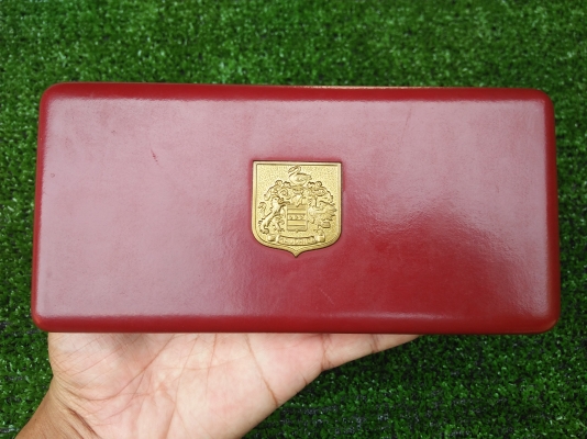 กล่องหนังใส่เครื่องประดับเก่า MAJORICA made in Spain