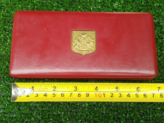 กล่องหนังใส่เครื่องประดับเก่า MAJORICA made in Spain กล่องหนังใส่เครื่องประดับเก่า MAJORICA made in Spain