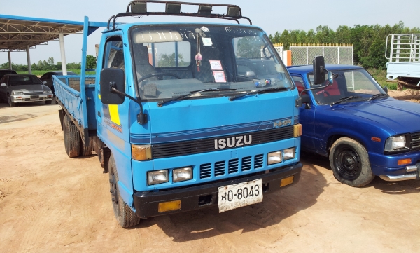 ขาย NKR 110 ปี 37 ราคาถูกๆ มาแว้ว ขาย NKR 110 ปี 37 ราคาถูกๆ มาแว้ว