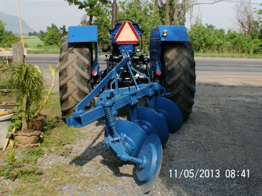 ขายรถไถ 6600 เสื้อลาย ตัวเต็ม ใบมีดพร้อม ผาน 3 ไคเฮงหลี