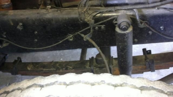 รถฮีโน่ 10 ล้อ ตู้เย็น  FL3H  195 แรงม้า  สนใจติดต่อ  081 - 6079515