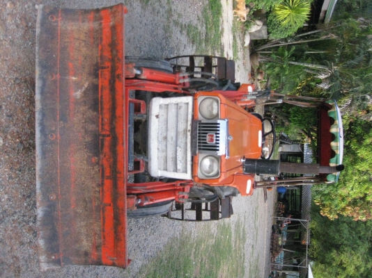 ขาย Kubota L2202 เพลาเดียว รถใช้งานได้ปกติครับ พร้อมใบดันหน้า + ผาน4 + ล้อเหล็ก สนใจติดต่อครับ