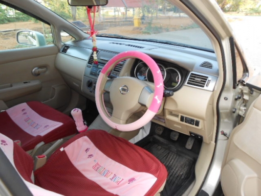 ขายเก๋ง Nissan  Tida  เครื่องฟิตแน่น แอร์เย็น ไม่เคยทำสีแม้ชิ้นเดียว