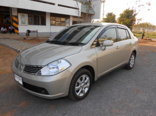 ขายเก๋ง Nissan  Tida  เครื่องฟิตแน่น แอร์เย็น ไม่เคยทำสีแม้ชิ้นเดียว